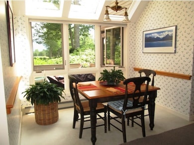 21 Seasons unit 21, New London, NH 03257 - photo 6
