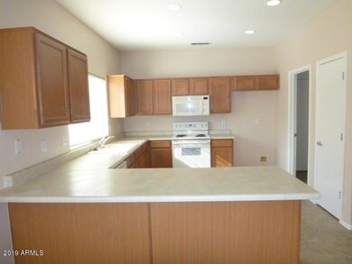 kitchen2