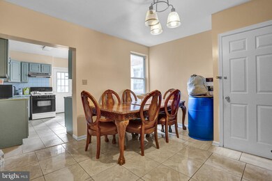 1249 N 11th St, Reading, PA 19604 - photo 5