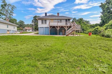 8209 Moores Chapel Rd, Charlotte, NC 28214 - photo 7