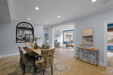 The Claytonian unit 180, Saint Louis, MO 63105 - photo 4