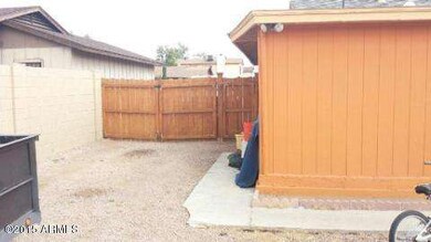 46th av rv gate.jpg