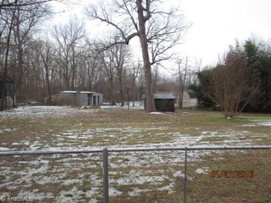 4971 Ridgeview Rd, High Point, NC 27263 - photo 2