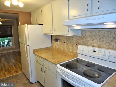 17900 Hickory Ln, Hagerstown, MD 21740 - photo 7