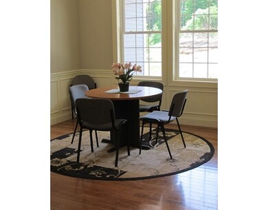 8 Michelle Ln, Holyoke, MA 01040 - photo 4