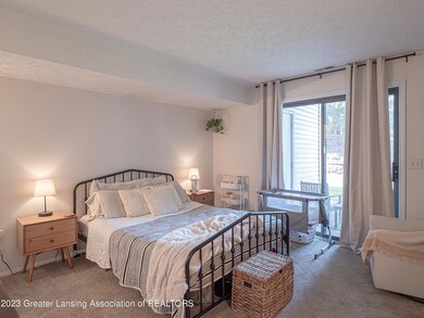1570_W_Pond_Dr_#14-10
