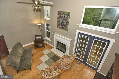 8322 Linden Oaks Ct, Lorton, VA 22079 - photo 6