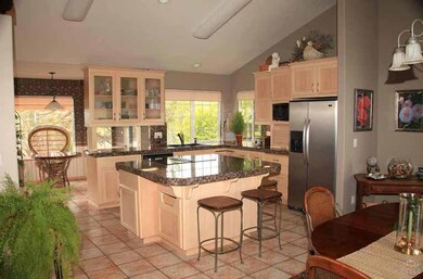 63535 Boyd Acres Rd, Bend, OR 97701 - photo 2