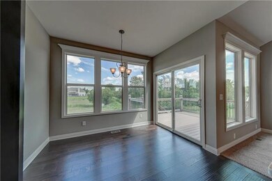 519 Chardonnay Ave, Raymore, MO 64083 - photo 6