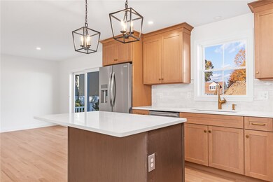 83 Pine Crest Dr, East Providence, RI 02915 - photo 6