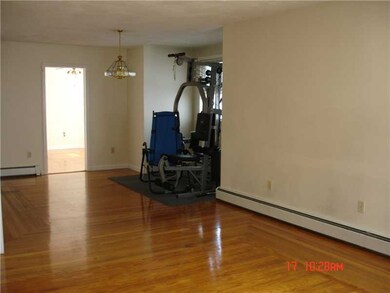 Dining Room. Dining area can also be used as part