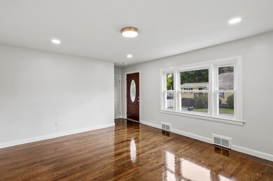 17 Mercier St, Dracut, MA 01826 - photo 2