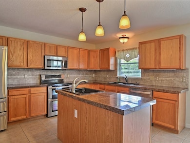 105 Morgan Cir, Sebastian, FL 32958 - photo 4