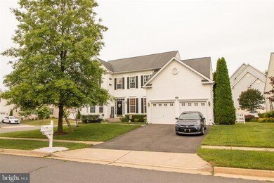 17573 Tedler Cir, Round Hill, VA 20141 - photo 2