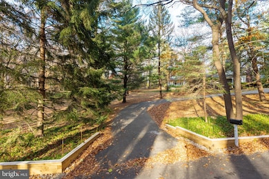 741 Haines Mill Rd, West Chester, PA 19382 - photo 2