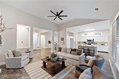 4648 N Windward Way, Clovis, CA 93619 - photo 2