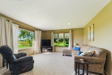 957 144th Ave, Wayland, MI 49348 - photo 4