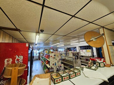 lakeside liquor from deli out