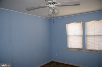 11402 Appledowre Way, Germantown, MD 20876 - photo 3