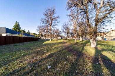 3165 Lake Redding Dr. Redding-13