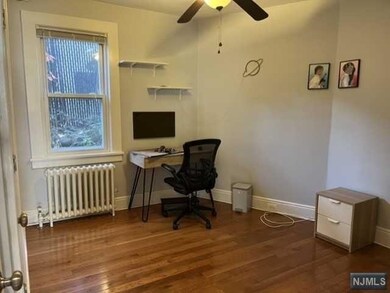 4 Maple St, Edgewater, NJ 07020 - photo 4