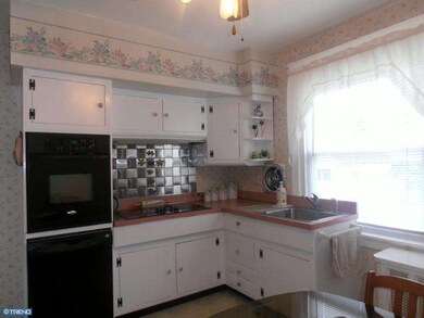 301 W Providence Rd, Aldan, PA 19018 - photo 6