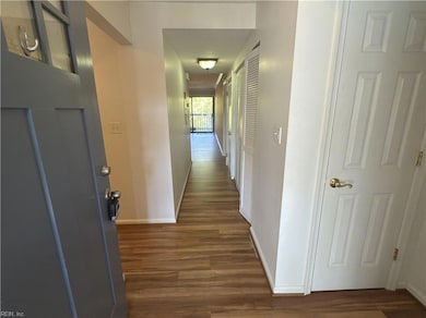 2325 Sea Shell Rd unit 304, Virginia Beach, VA 23451 - photo 3