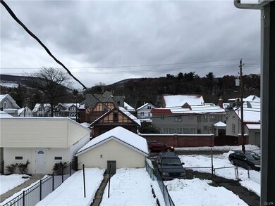 519 Arlington St, Tamaqua, PA 18252 - photo 5