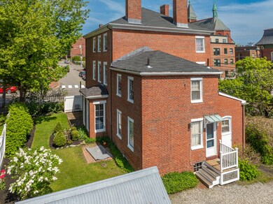 164 Danforth Street-06
