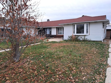 4308 W 87th Place, Hometown, IL 60456 - photo 2