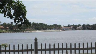 11100 NW 71st St, Doral, FL 33178 - photo 3