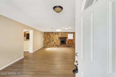 2914 Carleon Rd, Jacksonville, FL 32218 - photo 5