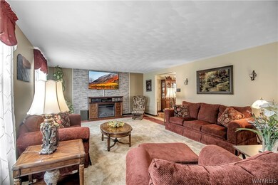 1083 Bowen Dr E, North Tonawanda, NY 14120 - photo 5