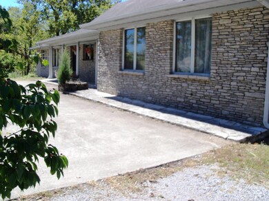 3553 Shakertown Rd, Danville, KY 40422 - photo 2