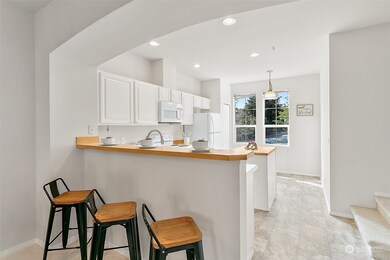 unlisted-address, Issaquah, WA 98029 - photo 6