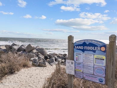 1600 Carolina Beach Ave N