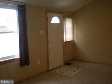 911 Hammonds Ln, Brooklyn, MD 21225 - photo 3