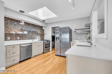 1504 Ivy Rd. Point Pleasant, NJ 08742