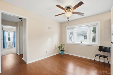 1230 Hemlock Dr, Fairborn, OH 45324 - photo 6