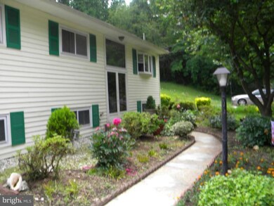 837 Chestnut Tree Dr, Annapolis, MD 21409 - photo 4