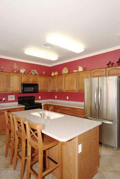 Kitchen-Island Bar
