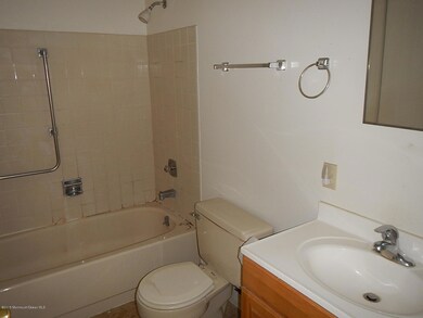 50 S Chestnut Ave unit 72, Whiting, NJ 08759 - photo 7