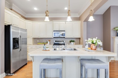 12-web-or-mls-115 Flamingo Row-8