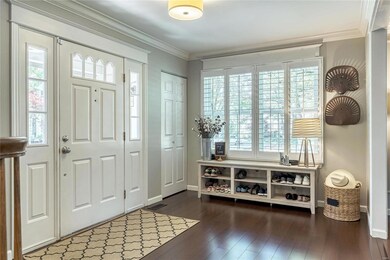The bright and light foyer.