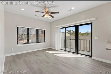 105 Laurel Ct unit C, Royal Oak, MI 48067 - photo 6