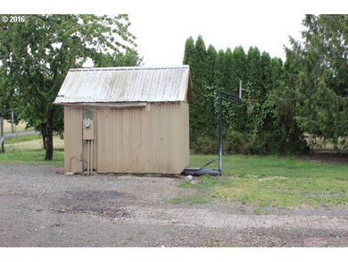 30186 Heather Oak Dr, Junction City, OR 97448 - photo 7