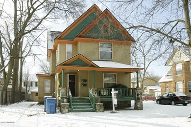 809 walnut-102