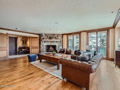 62 Highlands Ln - MLS Sized - 002 - 03 L