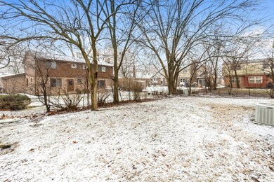 831 Hamlin Ave, Flossmoor, IL 60422 - photo 2