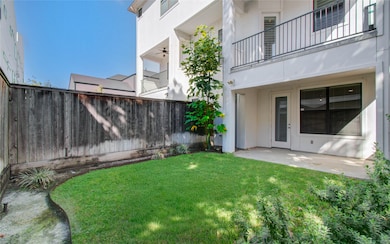 1808 Ridgewood St, Houston, TX 77006 - photo 3